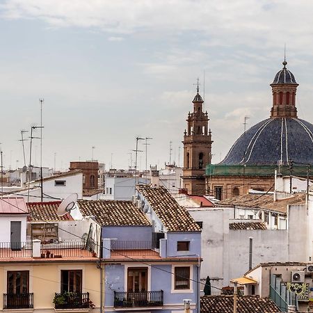 شقة Travel Habitat Atico Ciutat Vella. فالنسيا المظهر الخارجي الصورة
