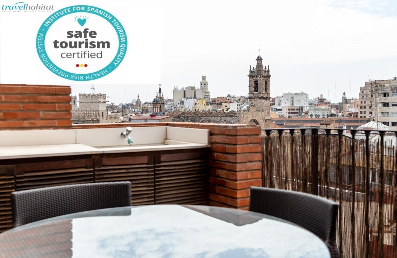 شقة Travel Habitat Atico Ciutat Vella. فالنسيا المظهر الخارجي الصورة
